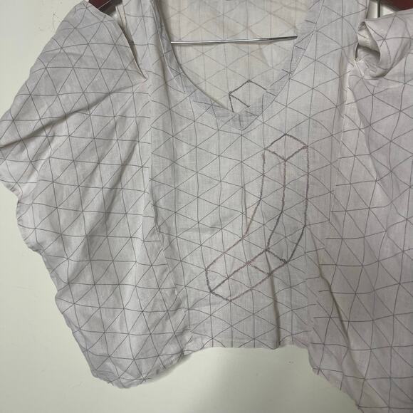 Carla Fernandez Printed V-Neck Cold Shoulder Crop Top Sz M - Picture 7 of 7